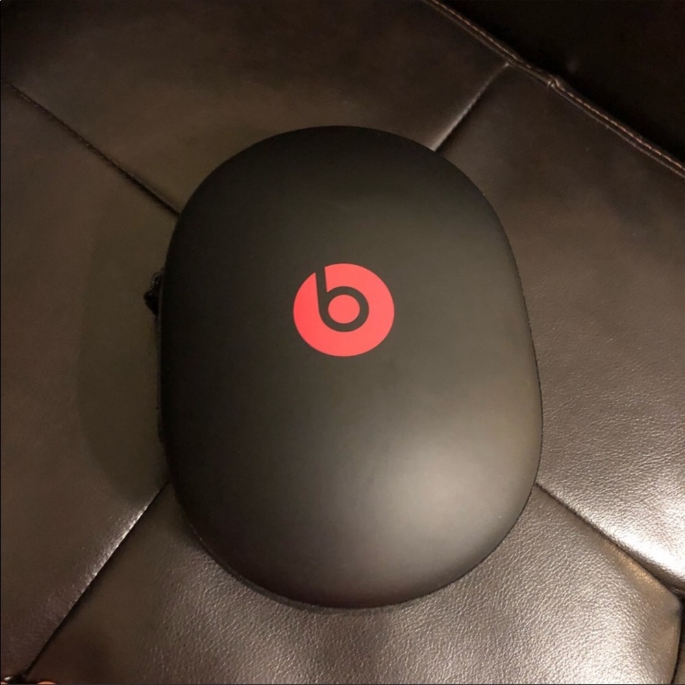 Beats by Dr Dre Case